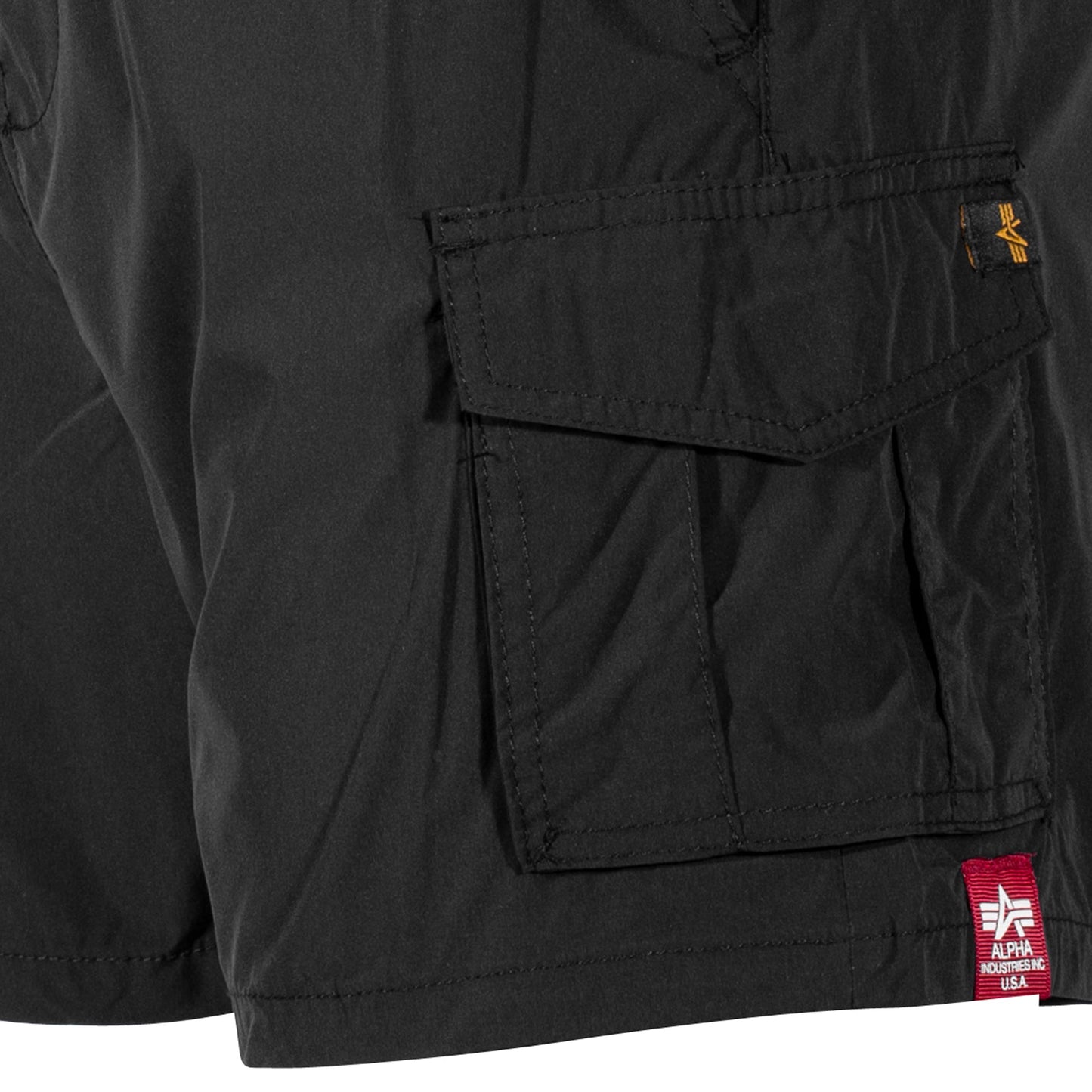 Pantaloncini da jogging cargo in nylon