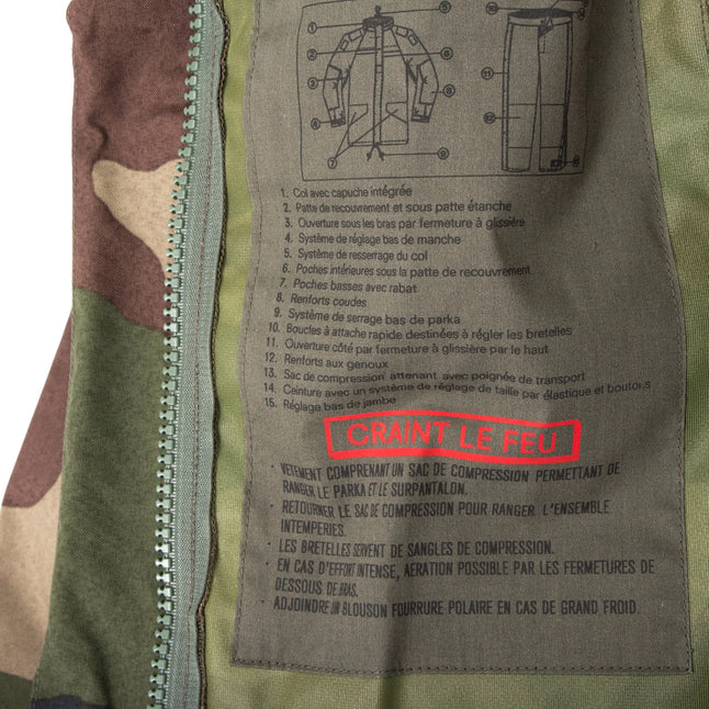 Chaqueta impermeable francesa CCE como nueva