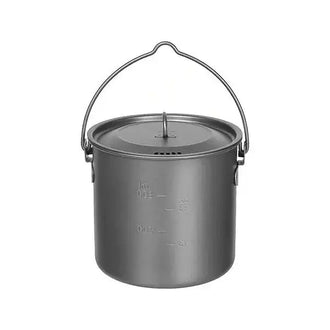 Small titanium pot, 1.1 L, with lid and folding handles