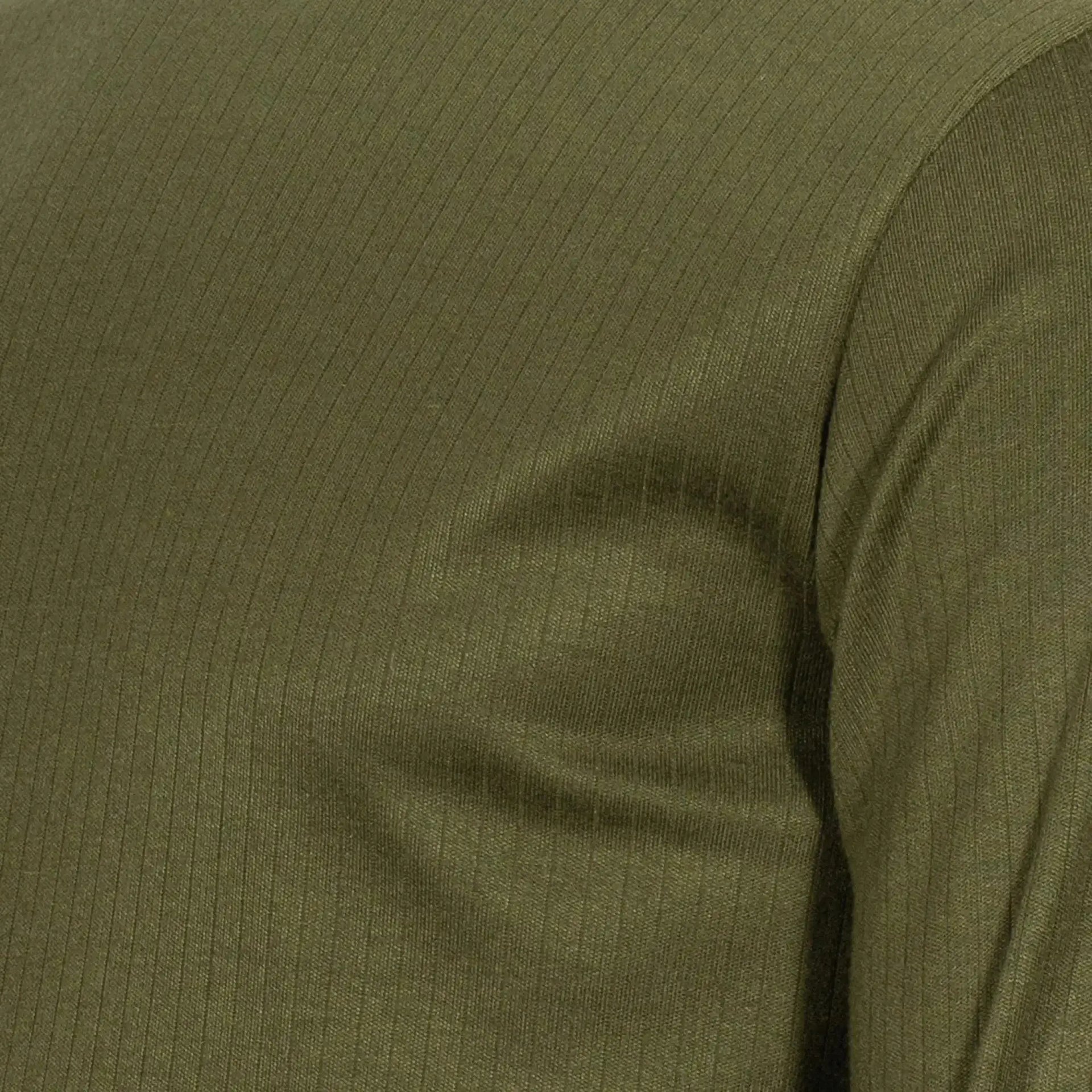 highlander-langarmshirt-oliv-ansicht-4