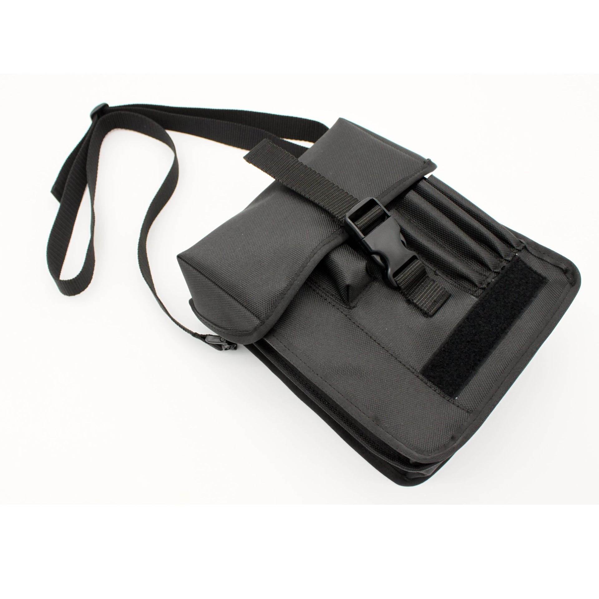 Card reporting pocket Pro snap buckle