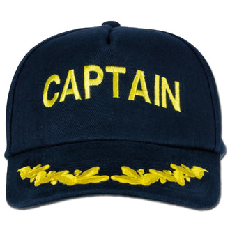 Baseball cap embroidered with captain