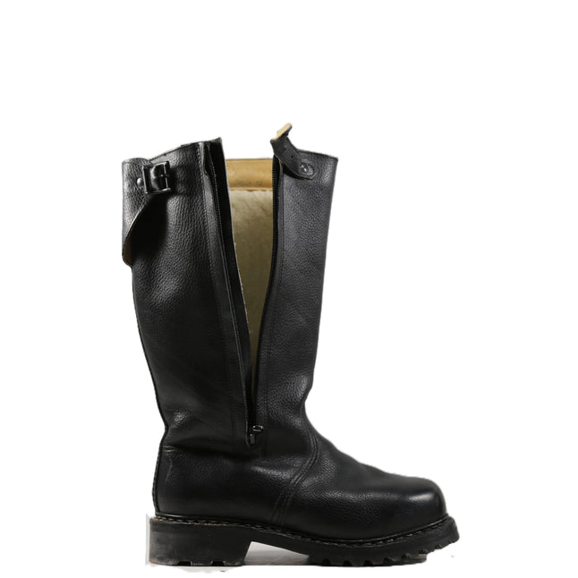 BW navy boots, navy used