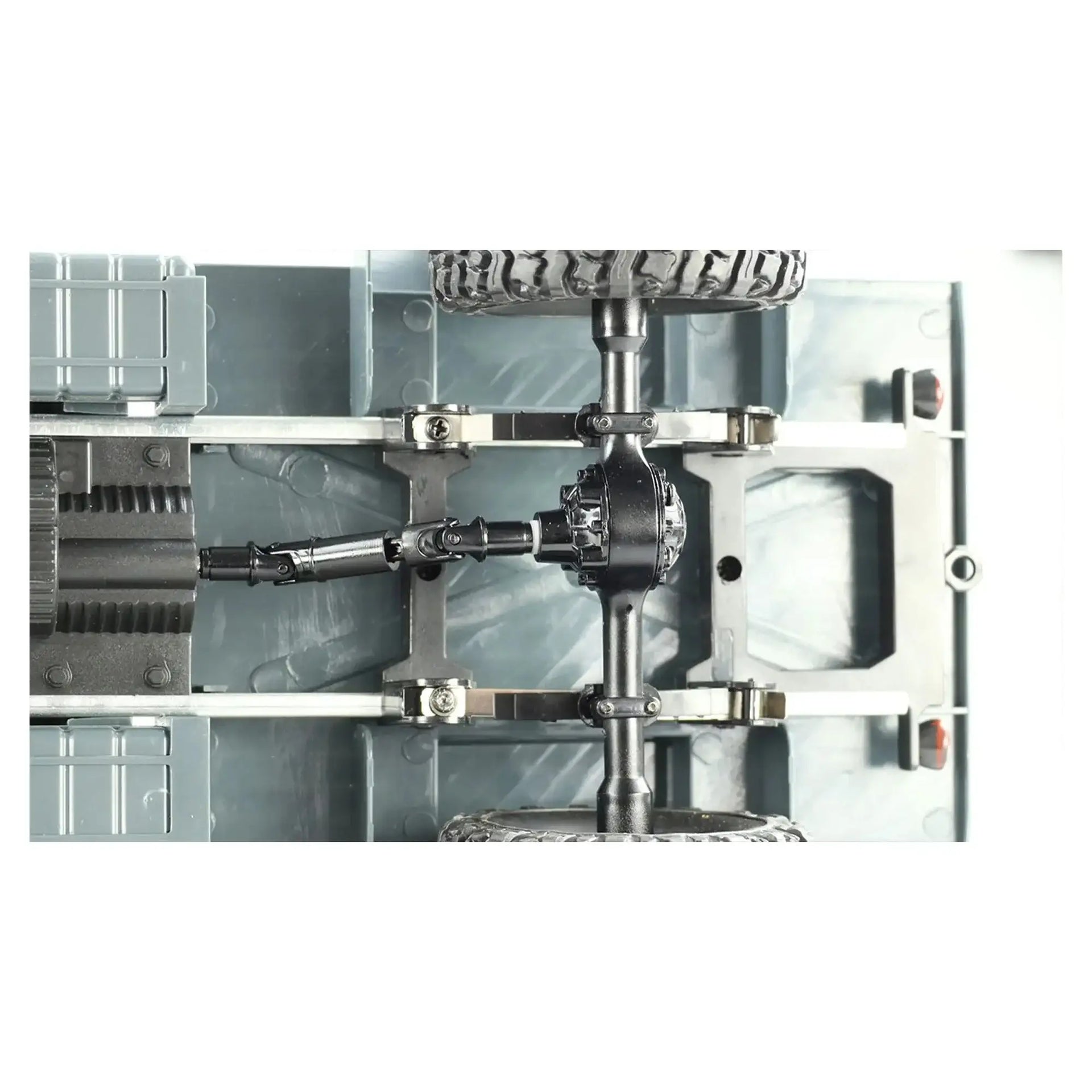 amewi-rc-u-s-militaertruck-4wd-ansicht-7