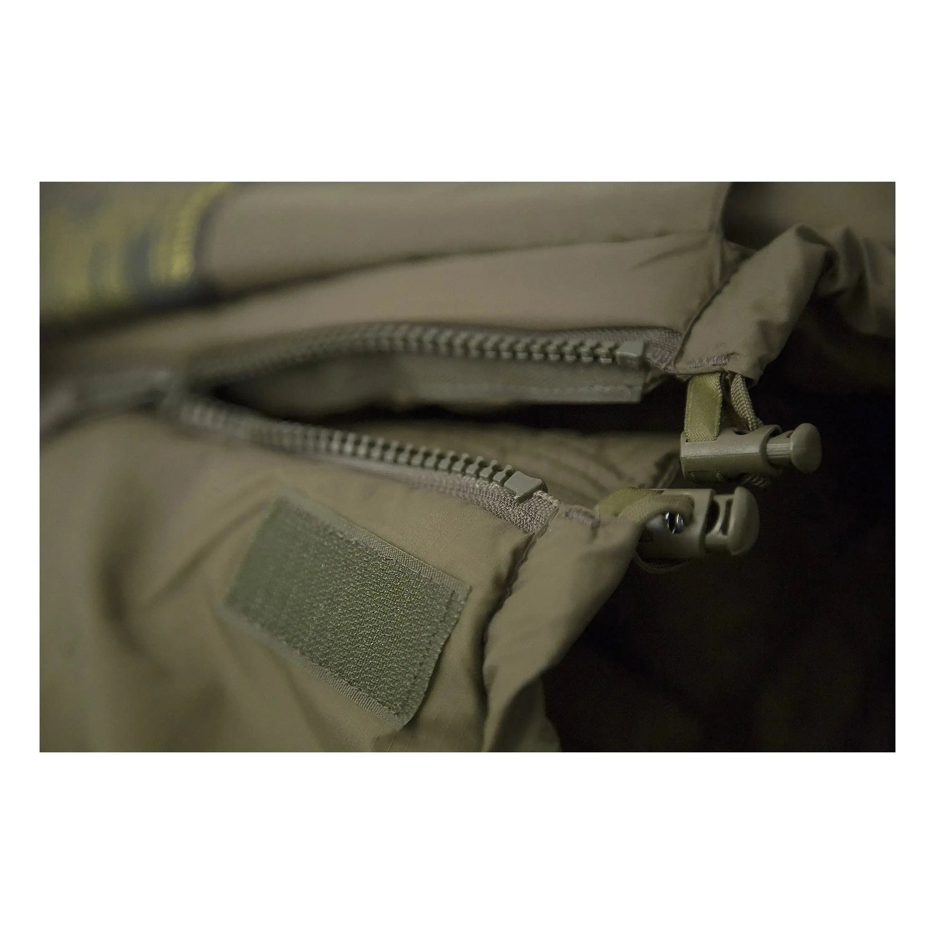 carinthia-schlafsack-defence-4-ansicht-3