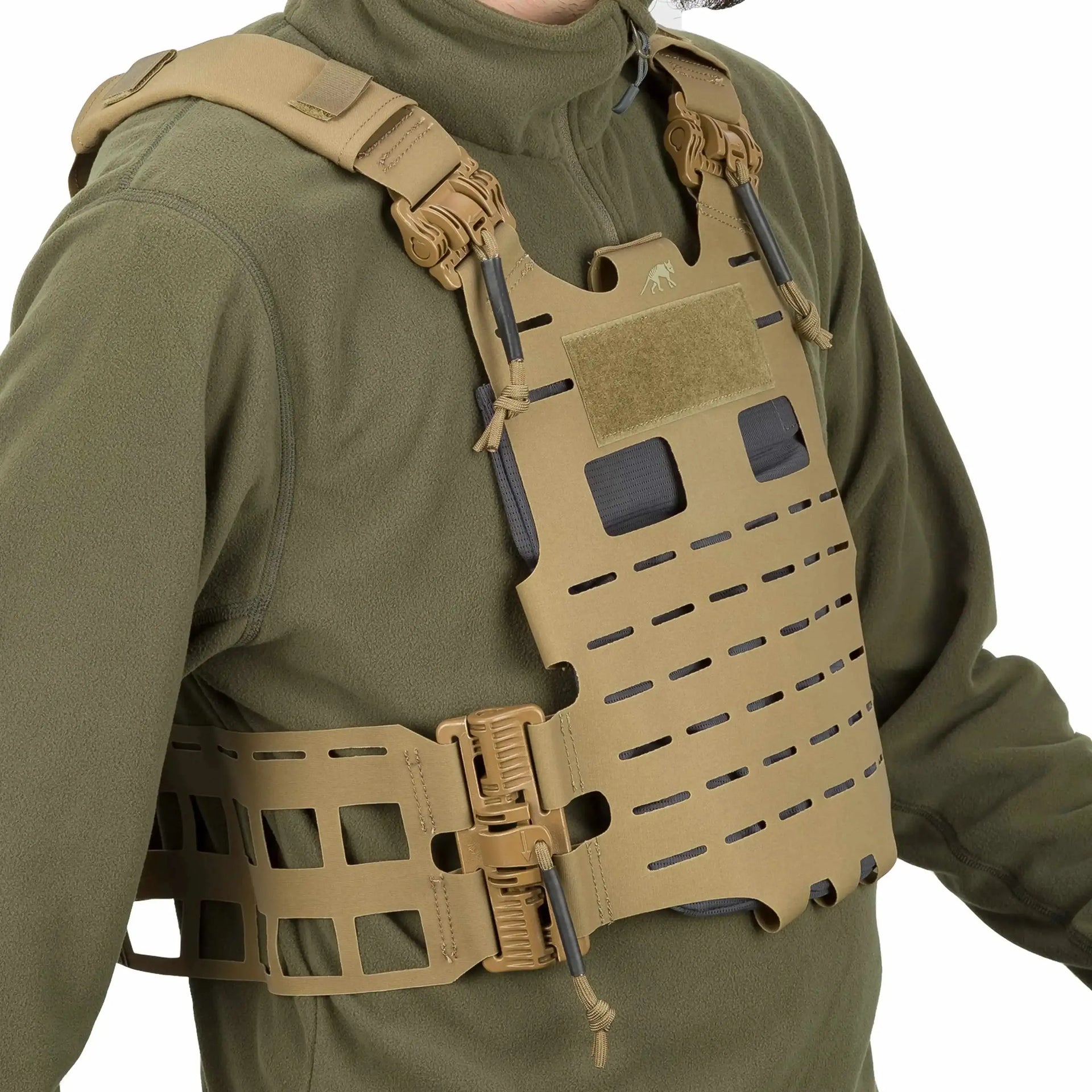 tasmanian-tiger-plate-carrier-qr-sk-anfibia-ansicht-2