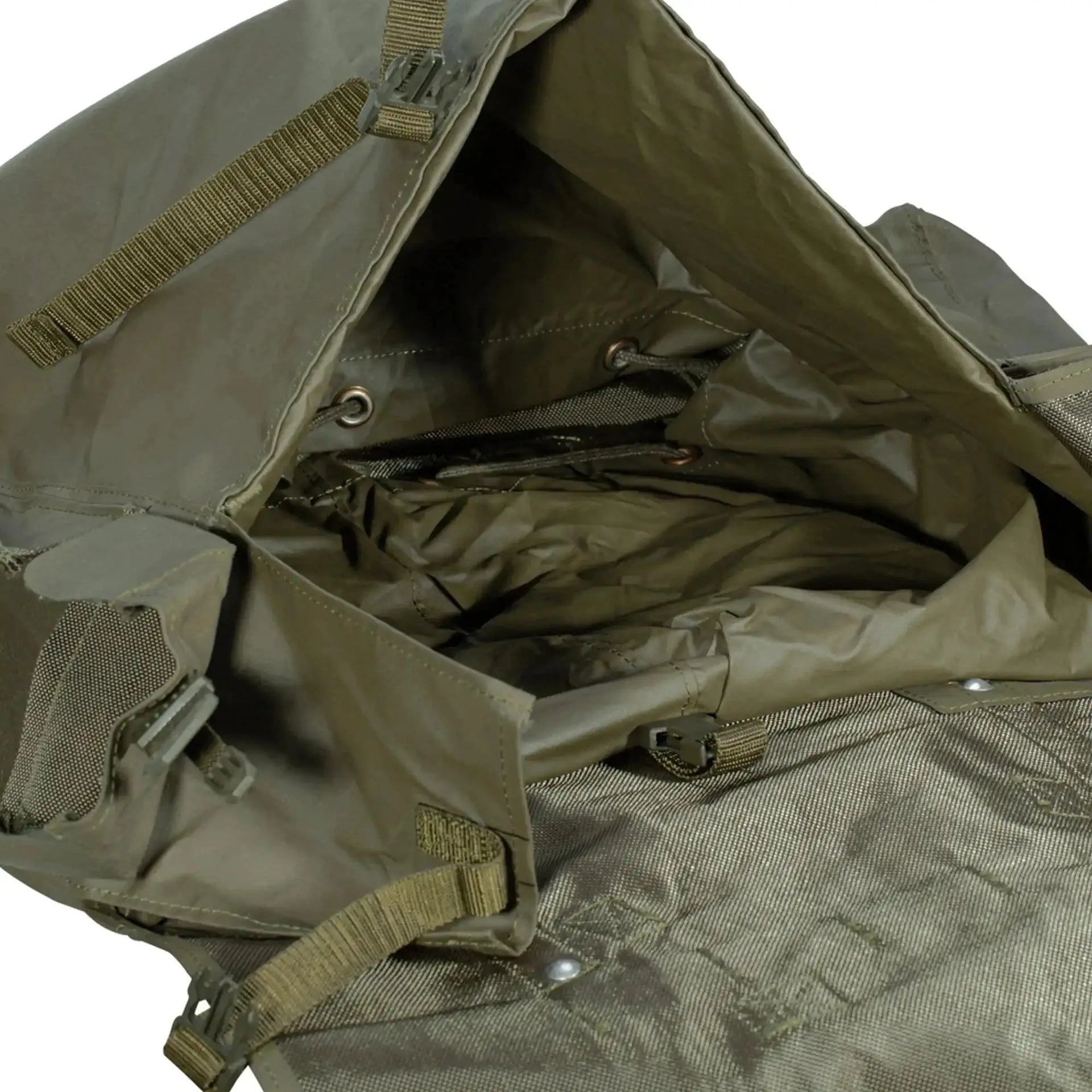 schweizer-armee-schweizer-rucksack-m90-gummiert-neuwertig-ansicht-6