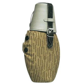 Used canteen in Strichtarn camouflage