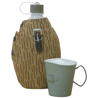Used canteen in Strichtarn camouflage