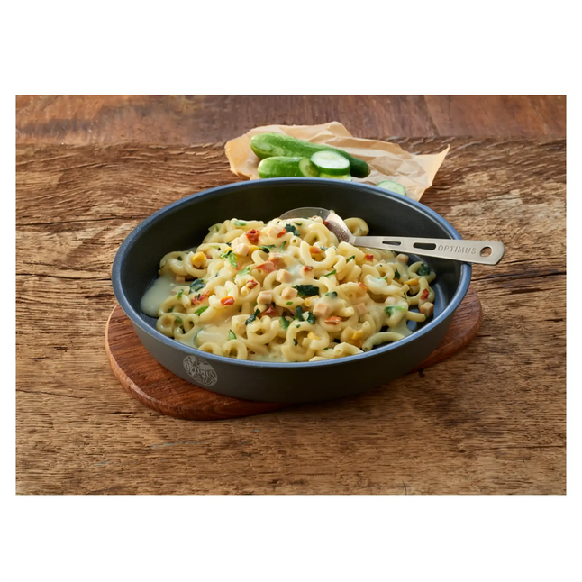 trek-n-eat-sahnenudeln-mit-huehnchen-und-spinat-ansicht-2