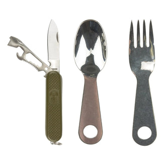 Outdoor cutlery set with pocket knife