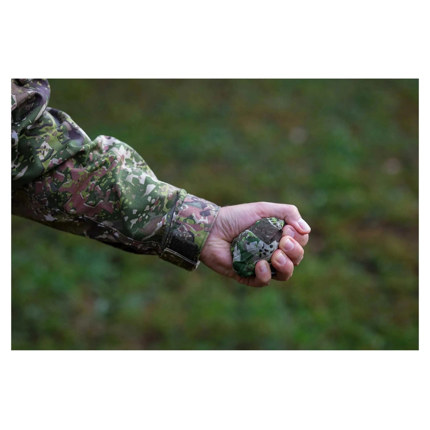 ghosthood-tarnzubehoer-schlauchschal-tube-scarf-ansicht-6