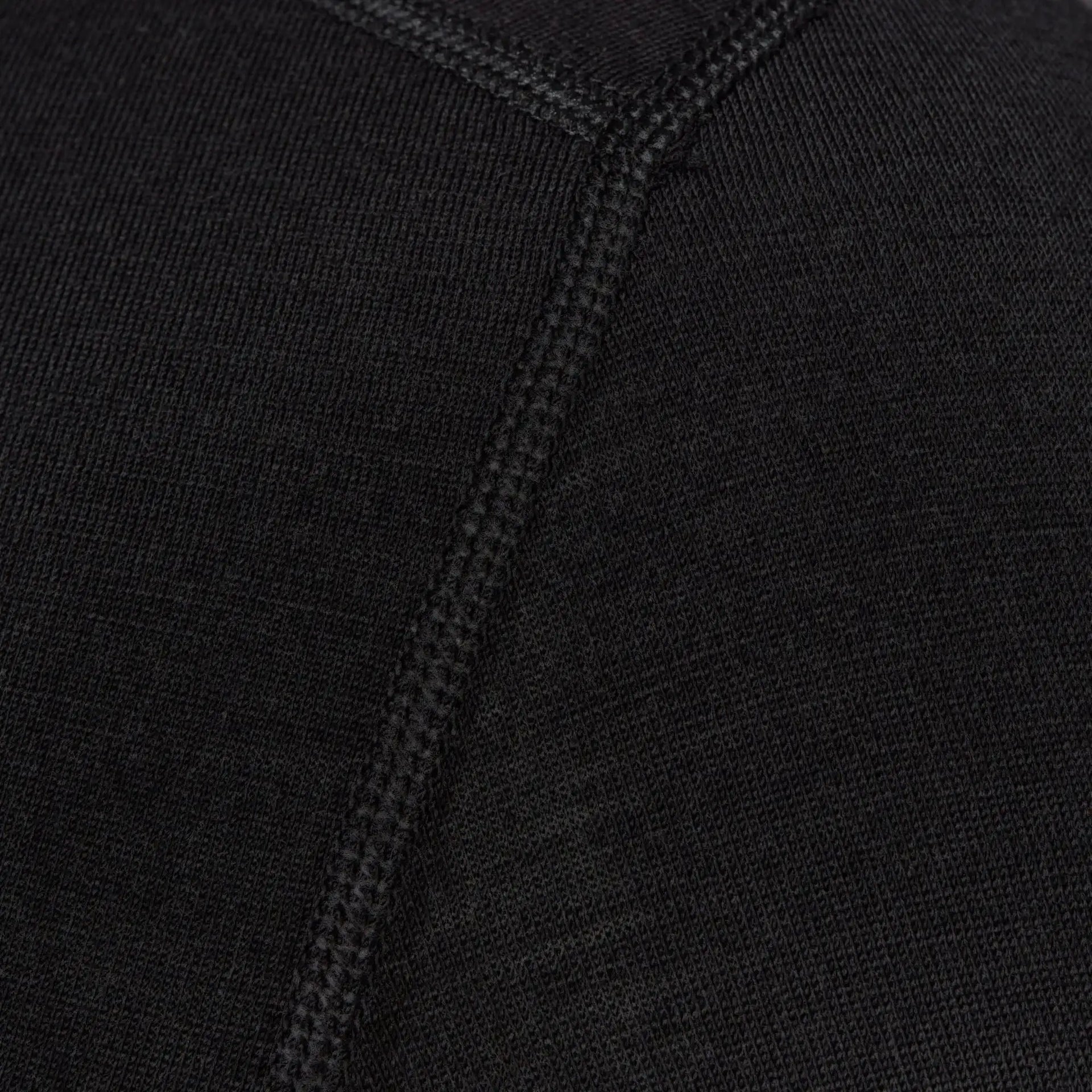 icebreaker-t-shirt-200-oasis-maenner-schwarz-ansicht-4