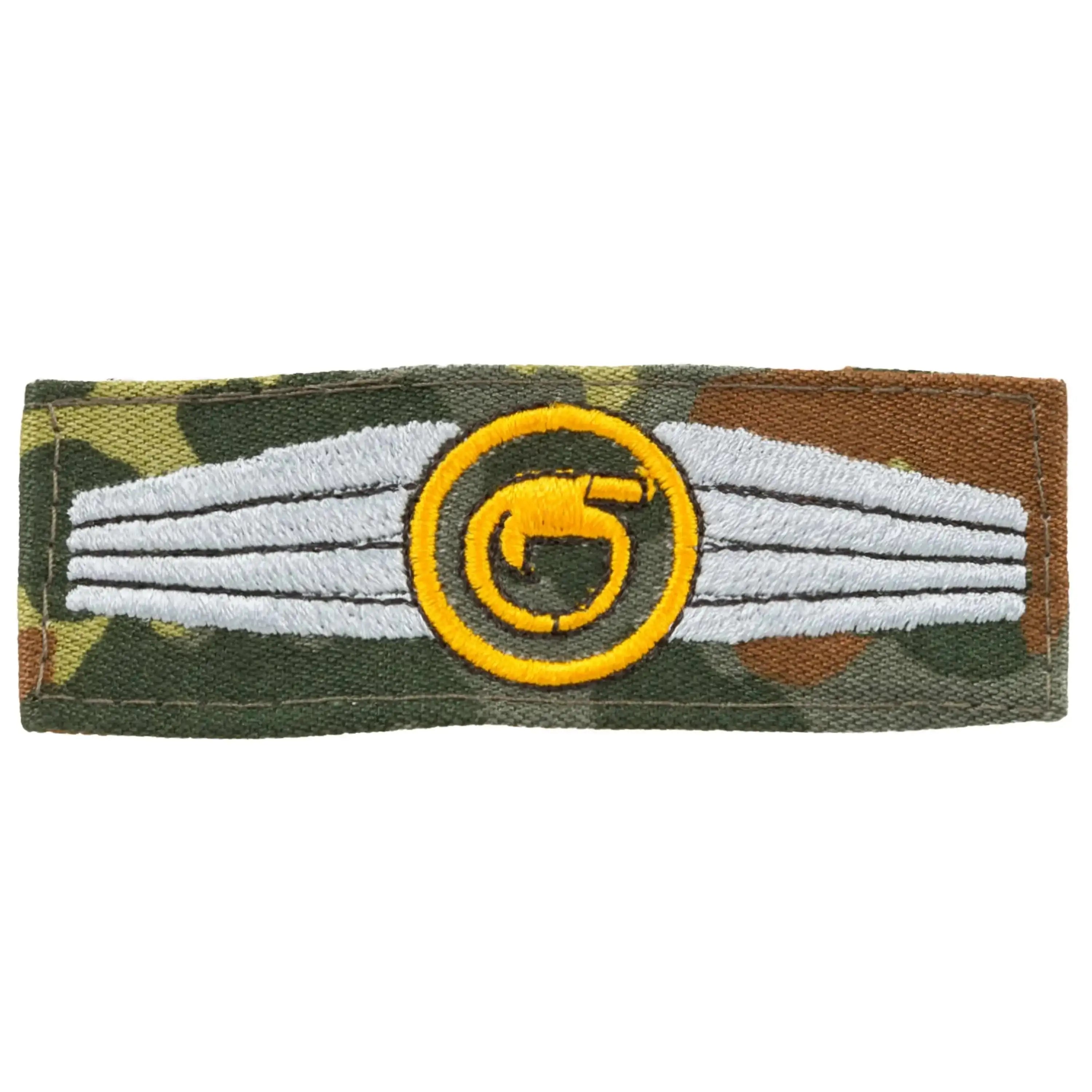 BW qualification badge CBRN defense personnel flecktarn gold-colored