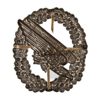 German Army beret badge for paratroopers without flag