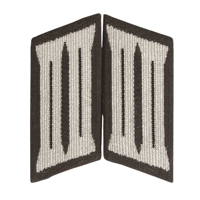 nva-kragenspiegel-lask-soldat-schwarz-ansicht-1