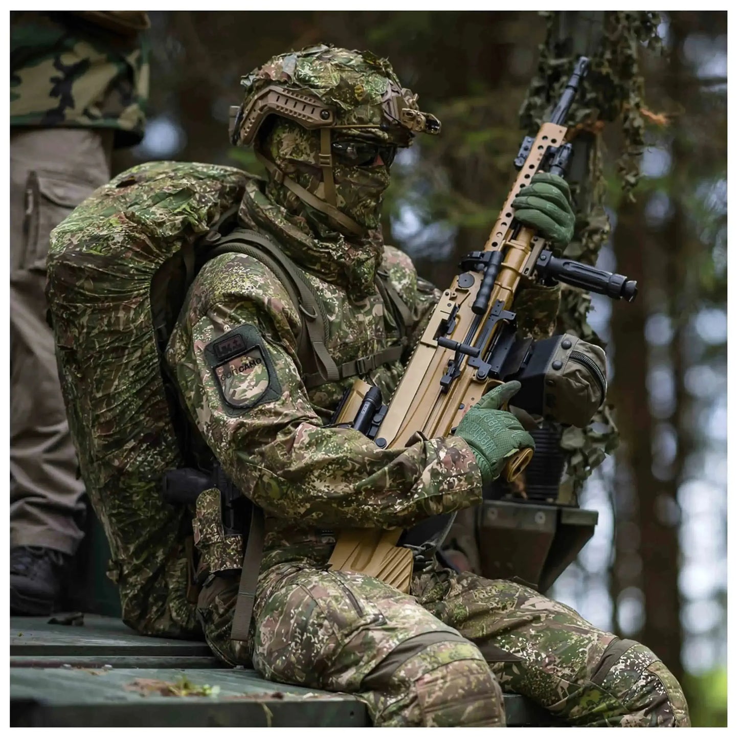 ghosthood-tarnzubehoer-ghost-mask-ansicht-4