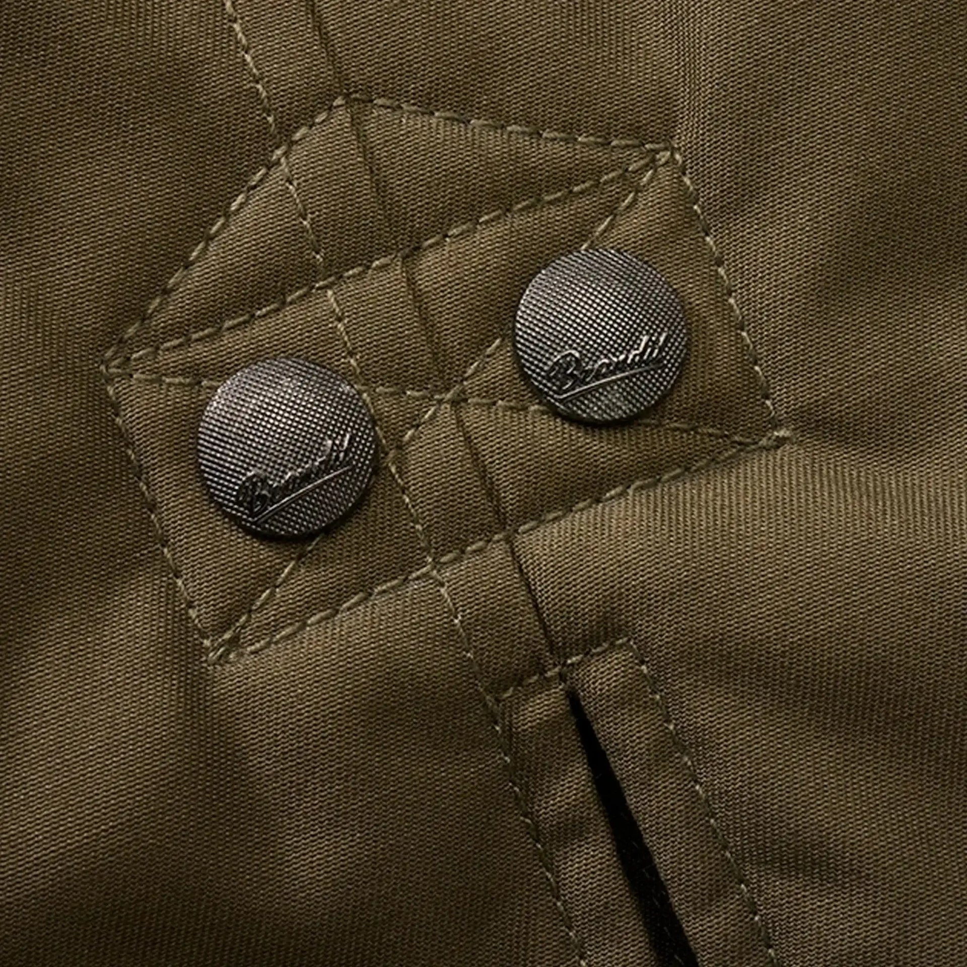 brandit-jacke-marsh-lake-parka-frauen-ansicht-4