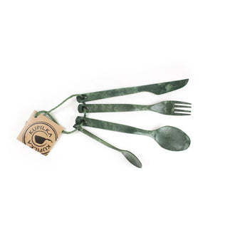Juego de cubiertos de cuatro piezas