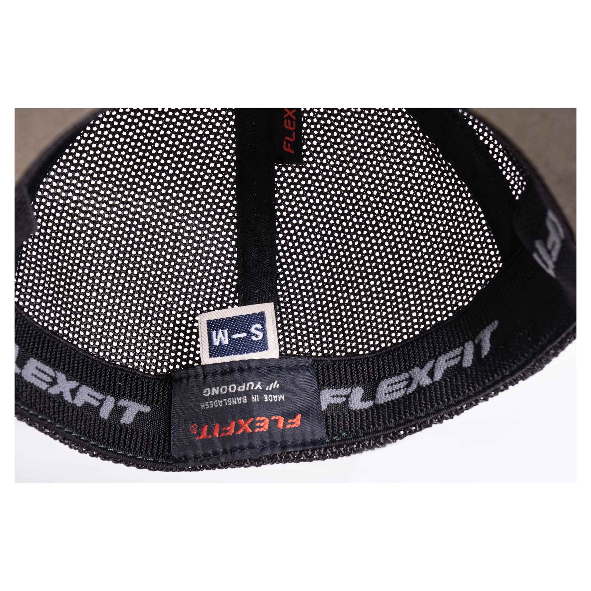 Gorra Trucker Mano de la Muerte