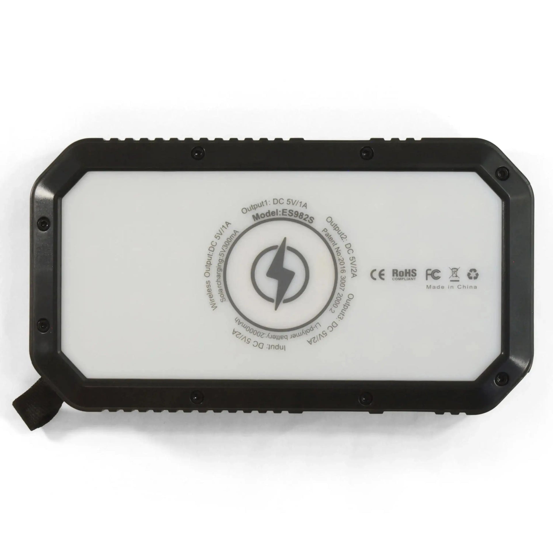 basicnature-powerbank-20-schwarz-ansicht-3