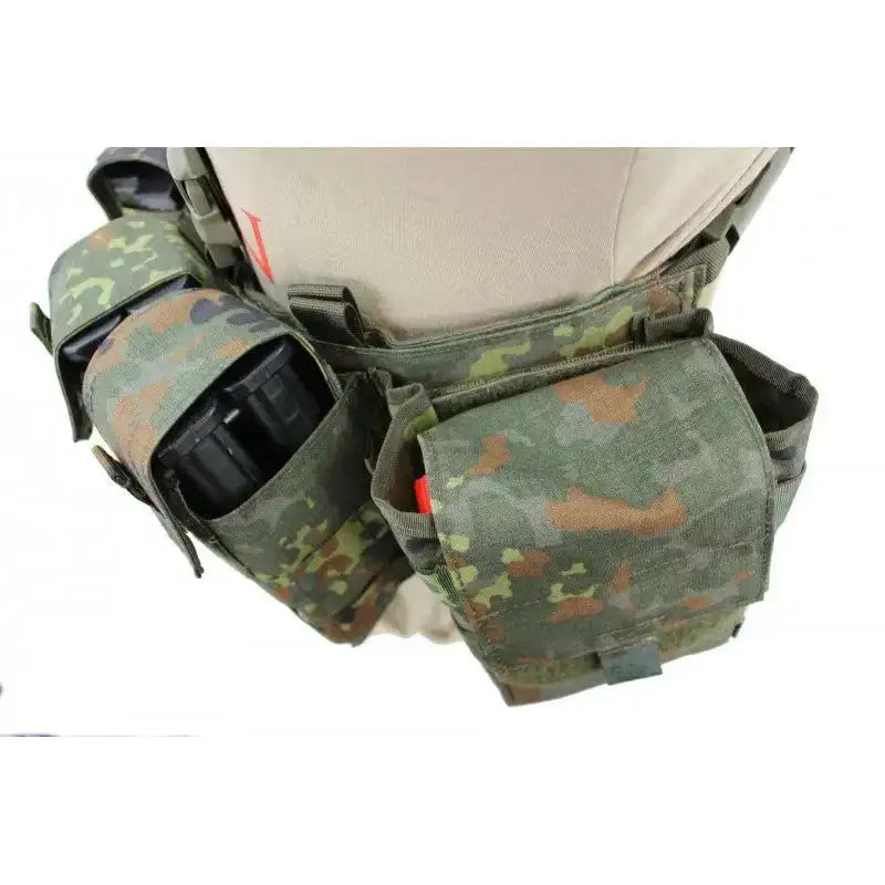 zentauron-chest-rig-nonmodular-split-front-flecktarn-ansicht-7