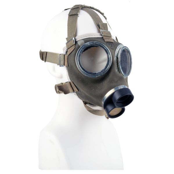 Used Hungarian Gas Mask olive